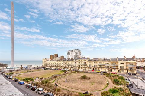 1 bedroom apartment to rent, Regency Square, Brighton BN1