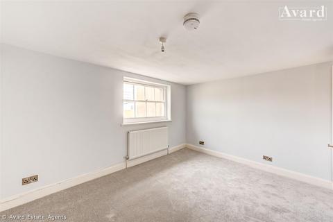 1 bedroom apartment to rent, Regency Square, Brighton BN1