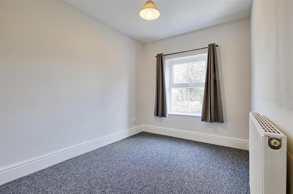 Bedroom 3.jpg