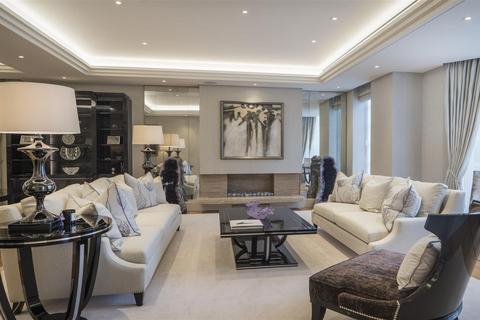 undefined, Winnington Road, N2