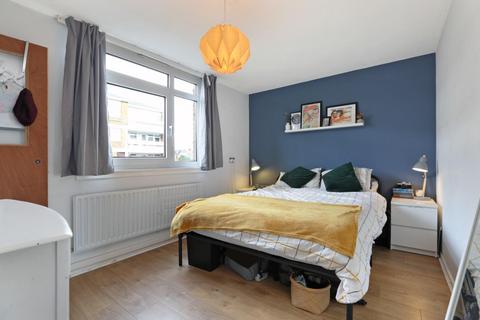 1 bedroom flat for sale, Odin House, Flaxman Road, London, SE5