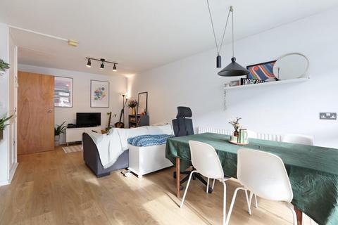 1 bedroom flat for sale, Odin House, Flaxman Road, London, SE5