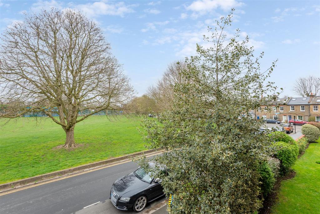 Jonathan Court, W4 - FOR SALE