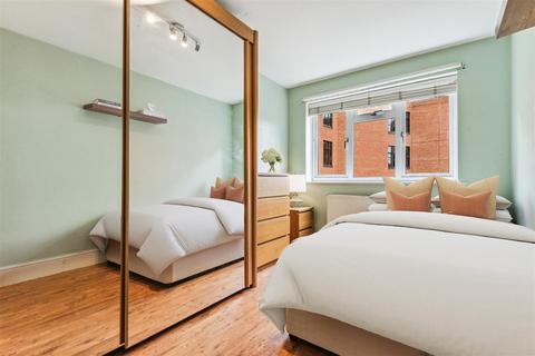 3, Jonathan Court Windmill Road, London, W4 1SA