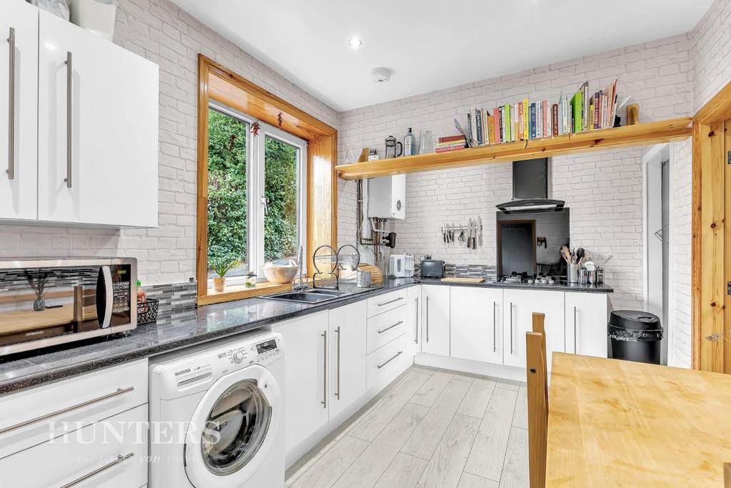 Dining kitchen