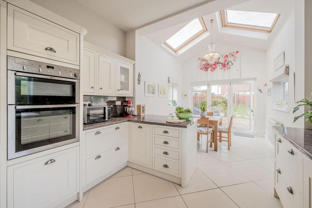 Kitchen Dining Room 1