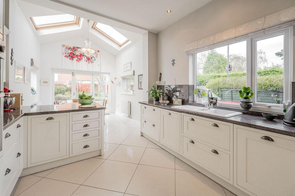 Kitchen Dining Room 2
