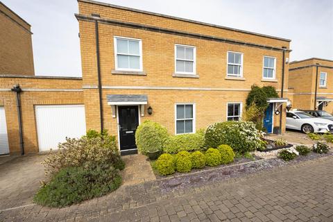 3 bedroom semi-detached house for sale, Ashes Road, The Garrison, Shoeburyness