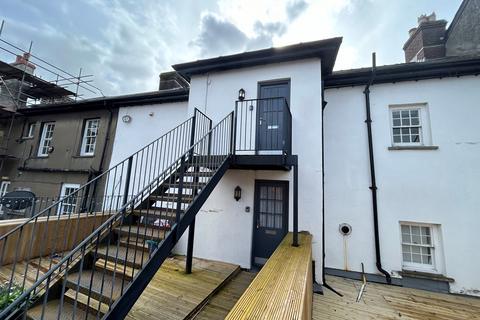 2 bedroom property to rent, Bulwark, Brecon, LD3
