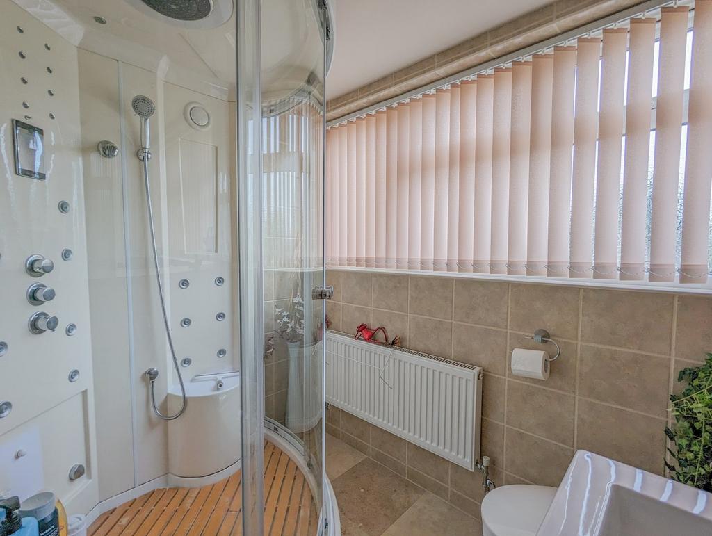 Downstairs Ensuite