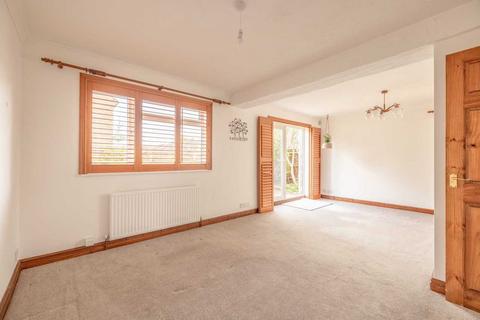 68 Spencer Road, Slough, SL3 8RT