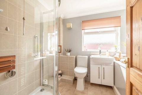 68 Spencer Road, Slough, SL3 8RT