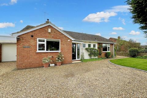 2 bedroom bungalow for sale, Buckland Road, Charney Bassett, OX12