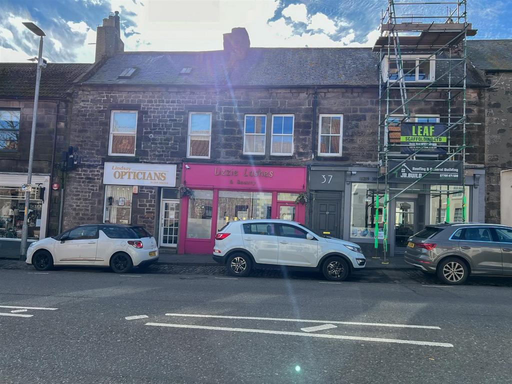 Castlegate, BerwickUponTweed House for sale £120,000