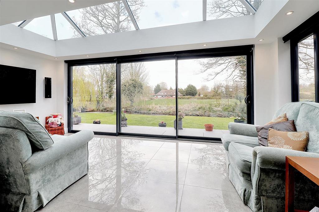 Garden room