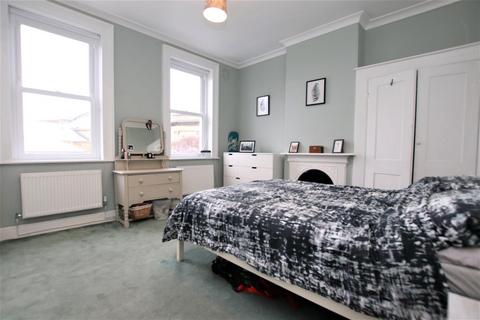 3 bedroom terraced house for sale, Triangle East, Bath