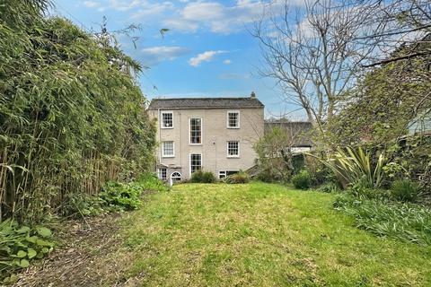 5 bedroom terraced house for sale, Trennick Row, Truro