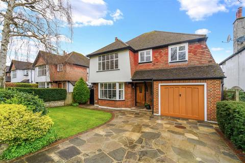 3 Hambledon Vale, Epsom, KT18 7DA