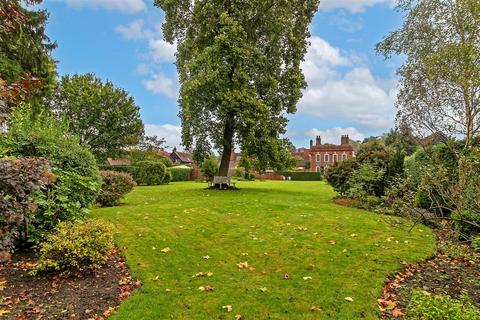 5 bedroom detached house for sale, Manor Garden House, Fishpool Street, St Albans