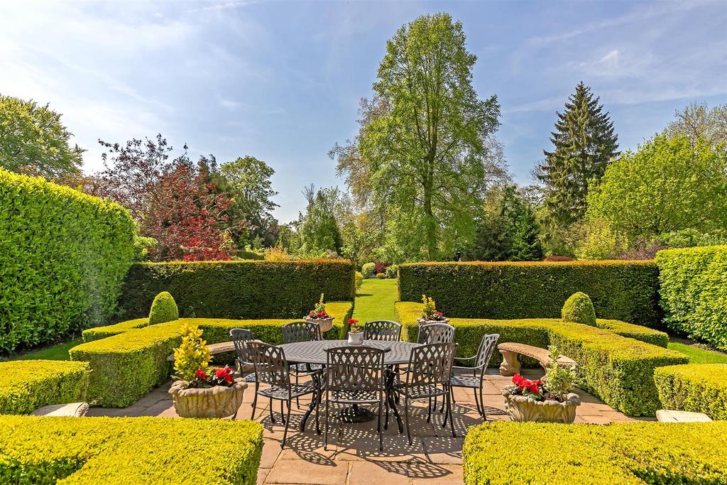 Manor Garden House May24-37.jpg