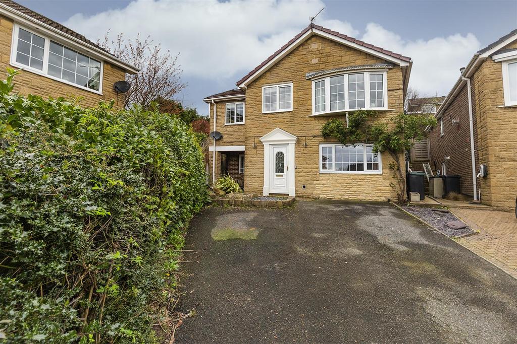 Templars Close, Greetland, Halifax 5 bed detached house for sale £475,000