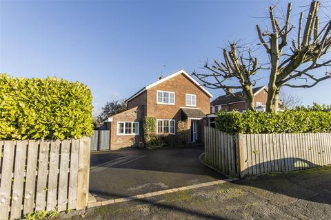 3 bedroom detached house for sale, New Road, Wingerworth, Chesterfield