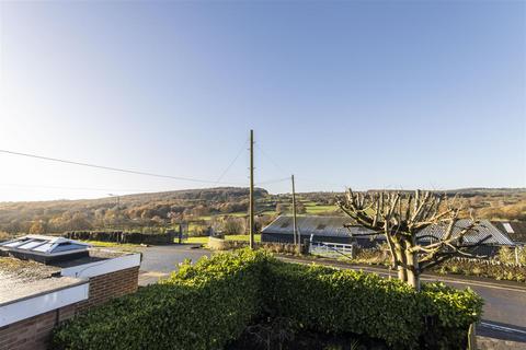 3 bedroom detached house for sale, New Road, Wingerworth, Chesterfield