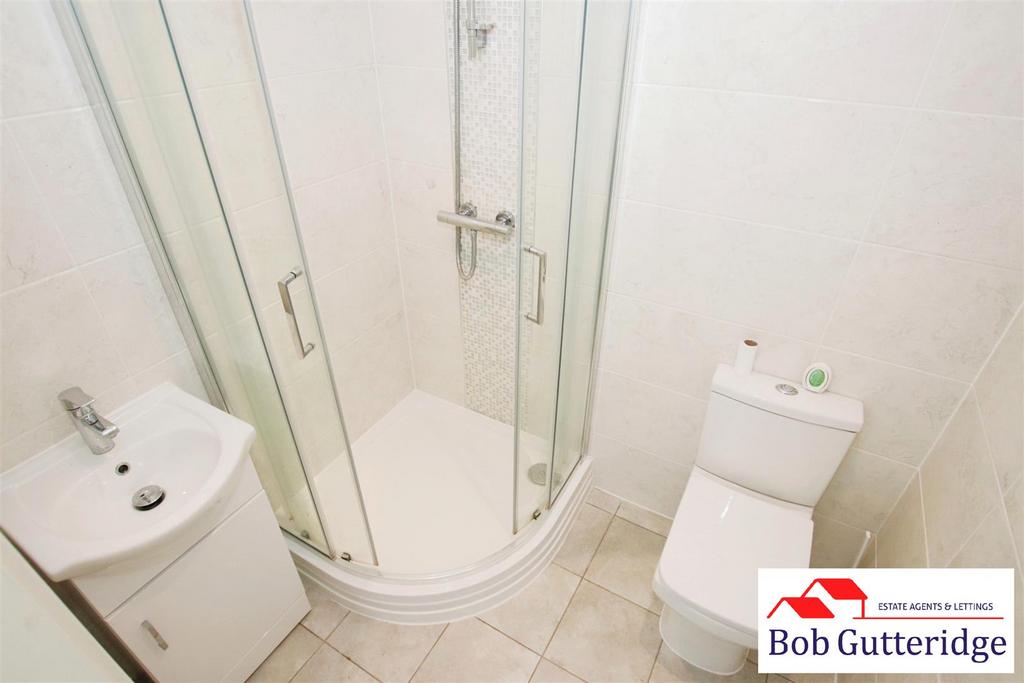 En suite shower room