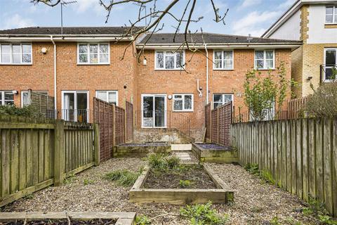24 Dickens Close, Caversham, Reading, RG4 5LZ