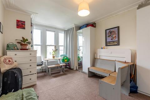 4 bedroom flat for sale, Henleaze Road, Bristol BS9