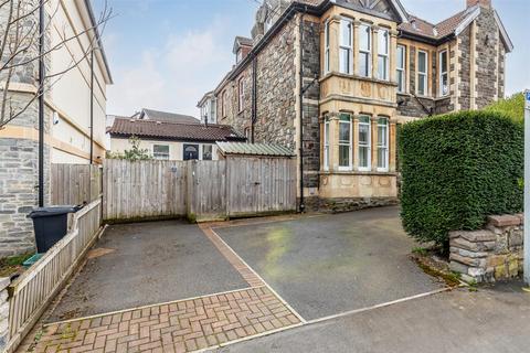 4 bedroom flat for sale, Henleaze Road, Bristol BS9