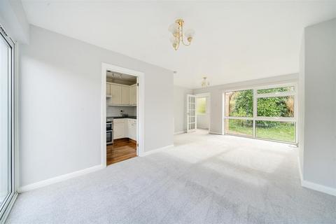 2 bedroom house for sale, Western Gardens, Crowborough