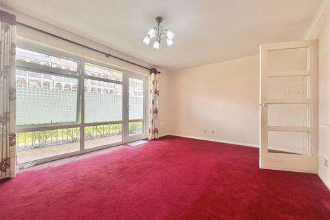 2 bedroom flat for sale, Minnis Road, Birchington, CT7