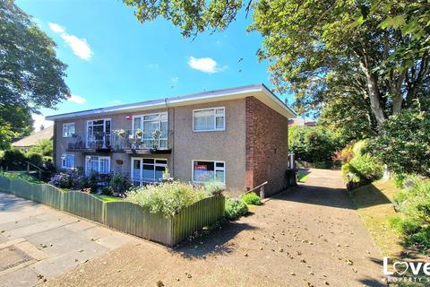 2 bedroom flat for sale, Minnis Road, Birchington, CT7