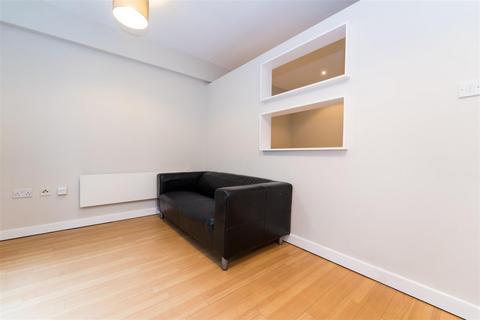 1 bedroom apartment to rent, Agecroft House Northern Quarter