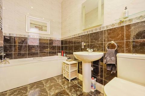 Apartment 3, 17 Anchorage Road, Sutton Coldfield, B74 2PJ