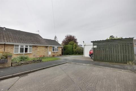 2 bedroom semi-detached bungalow for sale, Moor Green, Hull