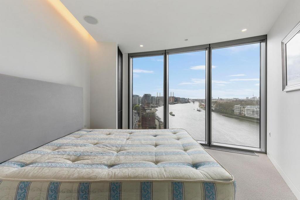 Bedroom 2 Pic.jpg