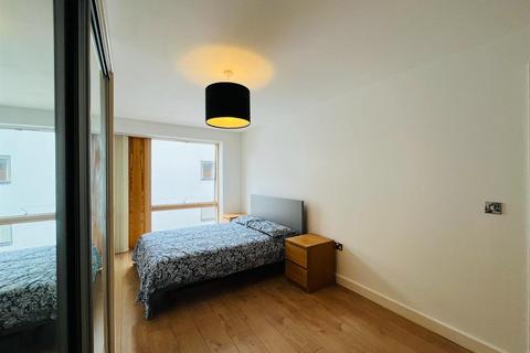 2 bedroom flat to rent, Voyager, 51 Sherborne Street