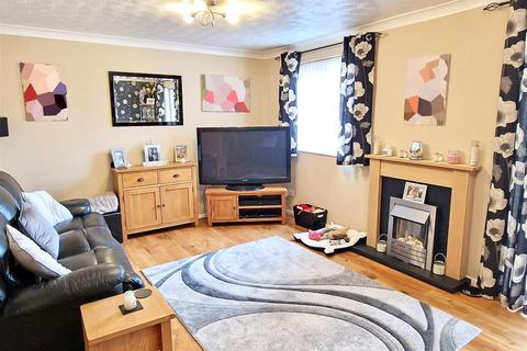 21 Benson Close, Bicester, OX26 4FQ