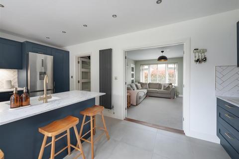 3 bedroom semi-detached house for sale, Park Vale, Kennington, Ashford