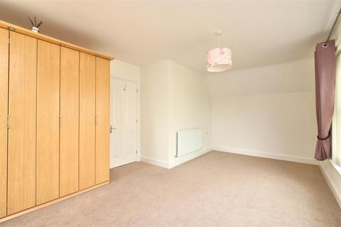 2 bedroom end of terrace house for sale, St. Marys Court, Ottway Walk, Welwyn, Herts, AL6