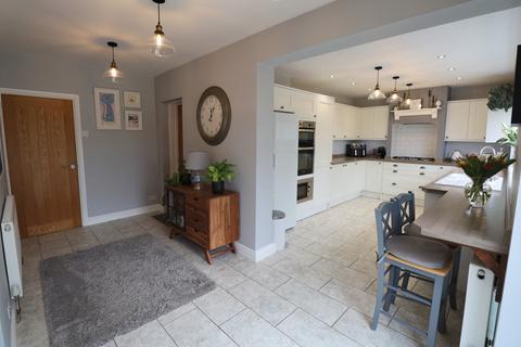 3 bedroom semi-detached house for sale, Sapcote Road, Burbage, Leicestershire, LE10 2AT