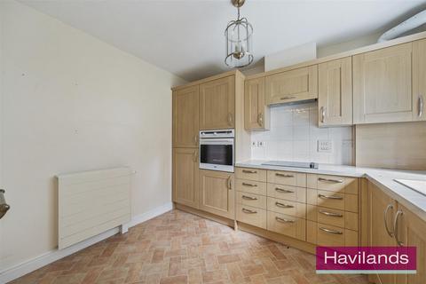 2 bedroom retirement property for sale, Newsholme Drive, London