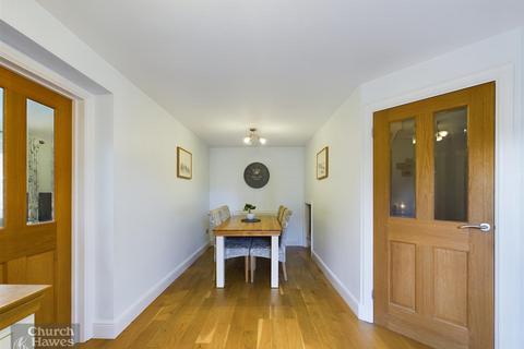 6 Brompton Gardens, Maldon, CM9 6YU