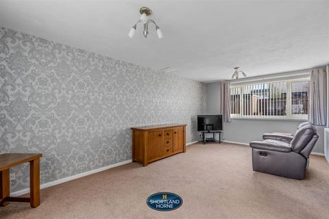 3 bedroom end of terrace house for sale, Utrillo Close, Coventry CV5