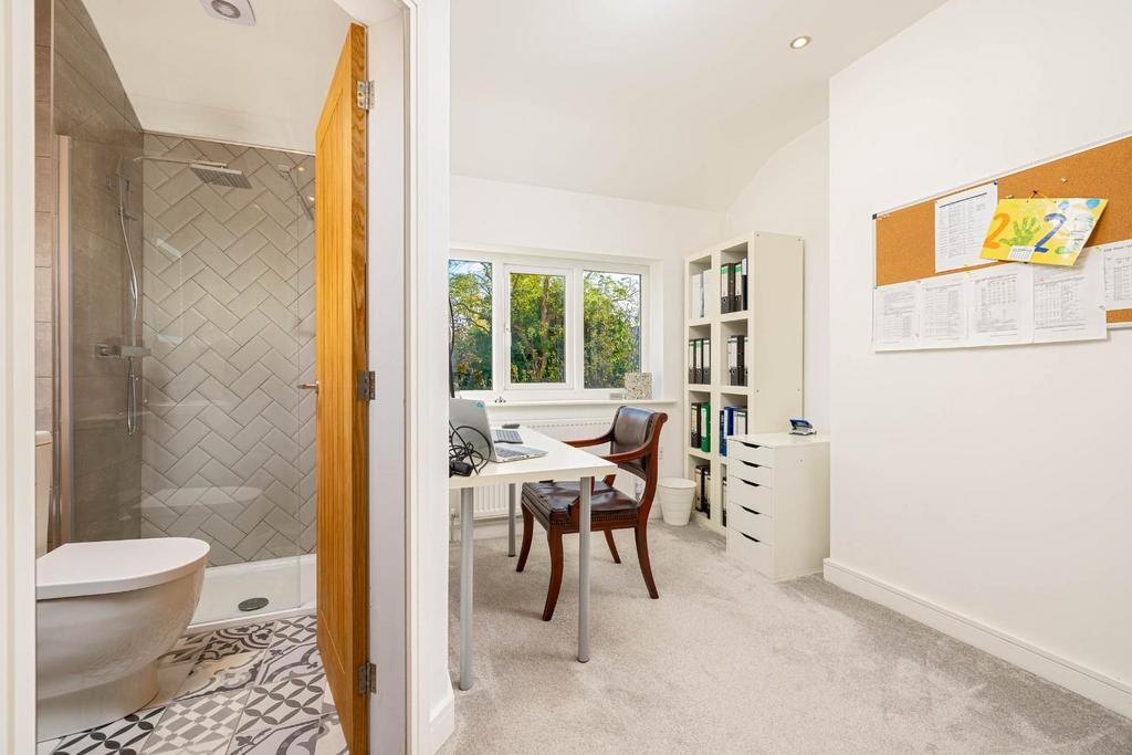 20231109-1018 Mosley Jarman - 99 Hawthorn Street,
