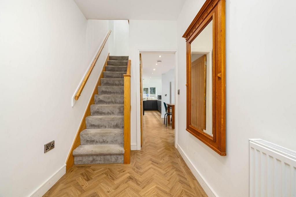 20231109-1059 Mosley Jarman - 99 Hawthorn Street,