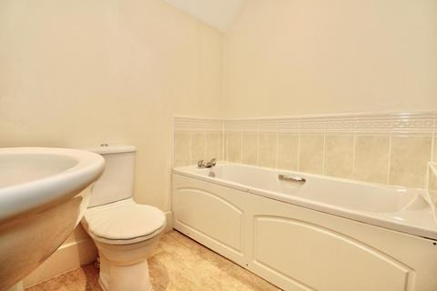 2 Linnet Gardens, Portishead, Bristol, BS20 7NB