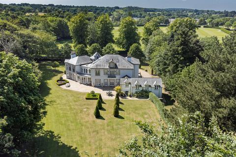 5 bedroom detached house for sale, Macclesfield Road, Prestbury